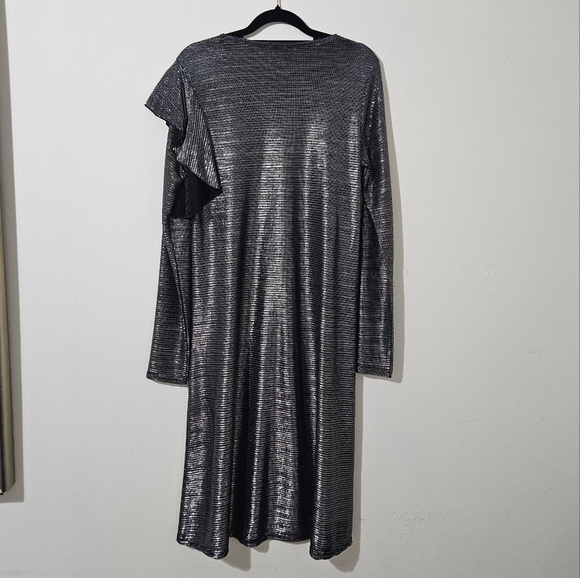 Wukogals Modest Silver Dress - Picture 4 of 7